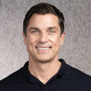 Open Dialog for Tom Farley Biography